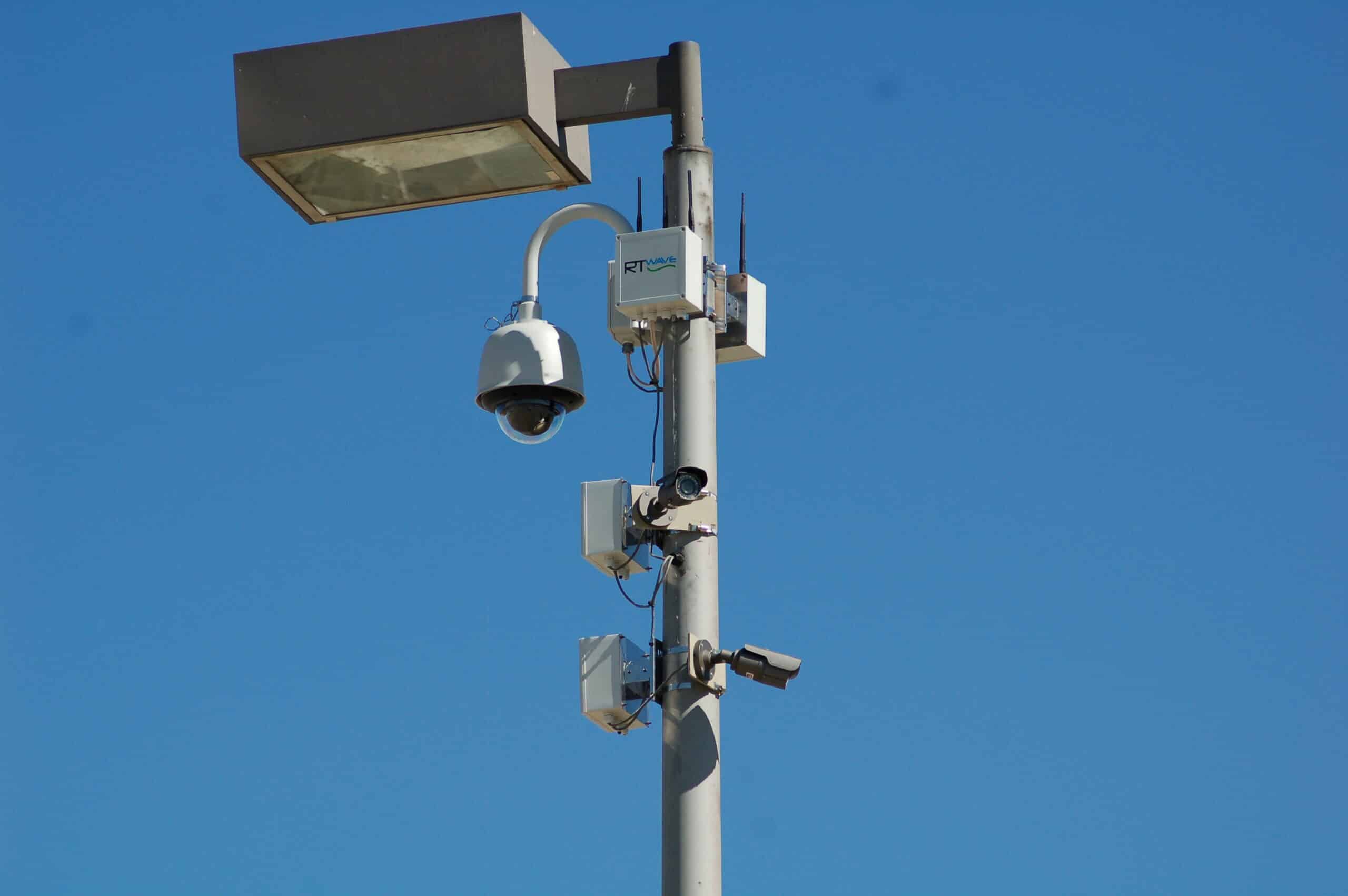 ptz-security-cameras-pole-industrial